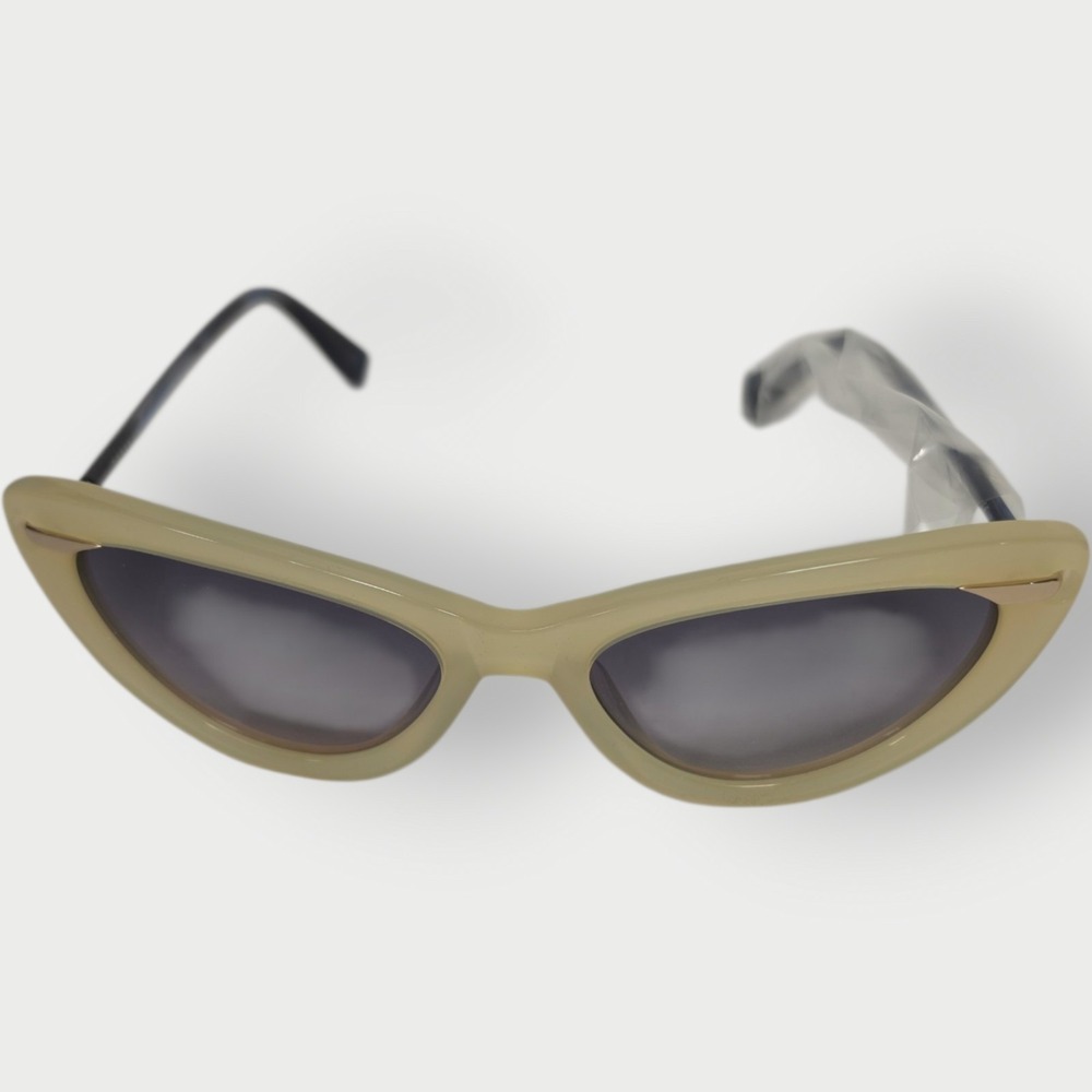 NEW Derek Lam Designer Women's Doris IVORY UV Sunglasses CAT EYES BOX BAG - Picture 2 of 8